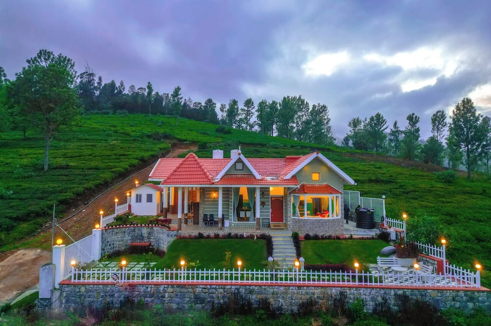 Emy Misty Charm Villa Ooty by VOYE HOMES