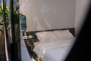 Blackout curtains, free WiFi - Song Bien Beach Villa Homestay (Dong Hoa)