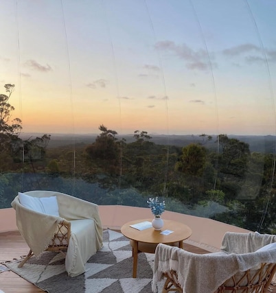 Romantic Stargazing Dome +Hot Tub ‘Beyond Bubbles’