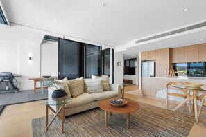 Interior - Drift by Coast Hosting (Avoca Beach)