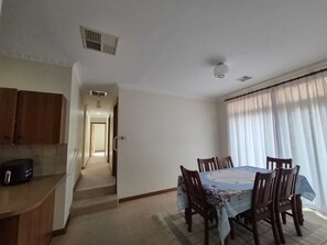 Dining - Quiet Family Home Near Adelaide CBD | Myrtle Bank (Myrtle Bank)