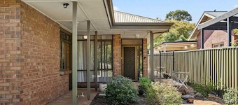 Quiet Family Home Near Adelaide CBD | Myrtle Bank