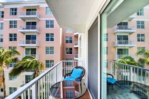 Property grounds - Moorings Pool Overview Resort (Lantana)
