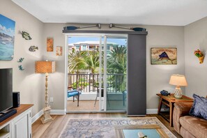 TV, offices - Moorings Pool Overview Resort (Lantana)