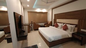 Room - Hotel NJ Portico (Dehradun)