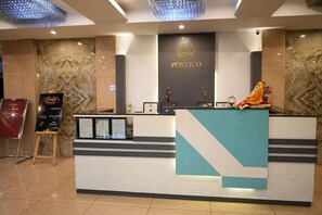 Lobby - Hotel NJ Portico (Dehradun)