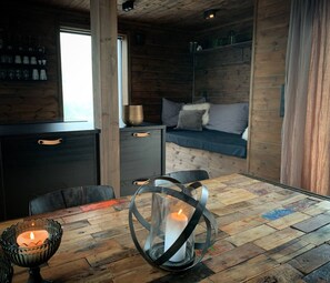 Ferienhaus, 3 Schlafzimmer, barrierefrei, Balkon | Innenbereich