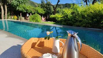 Seasonal outdoor pool