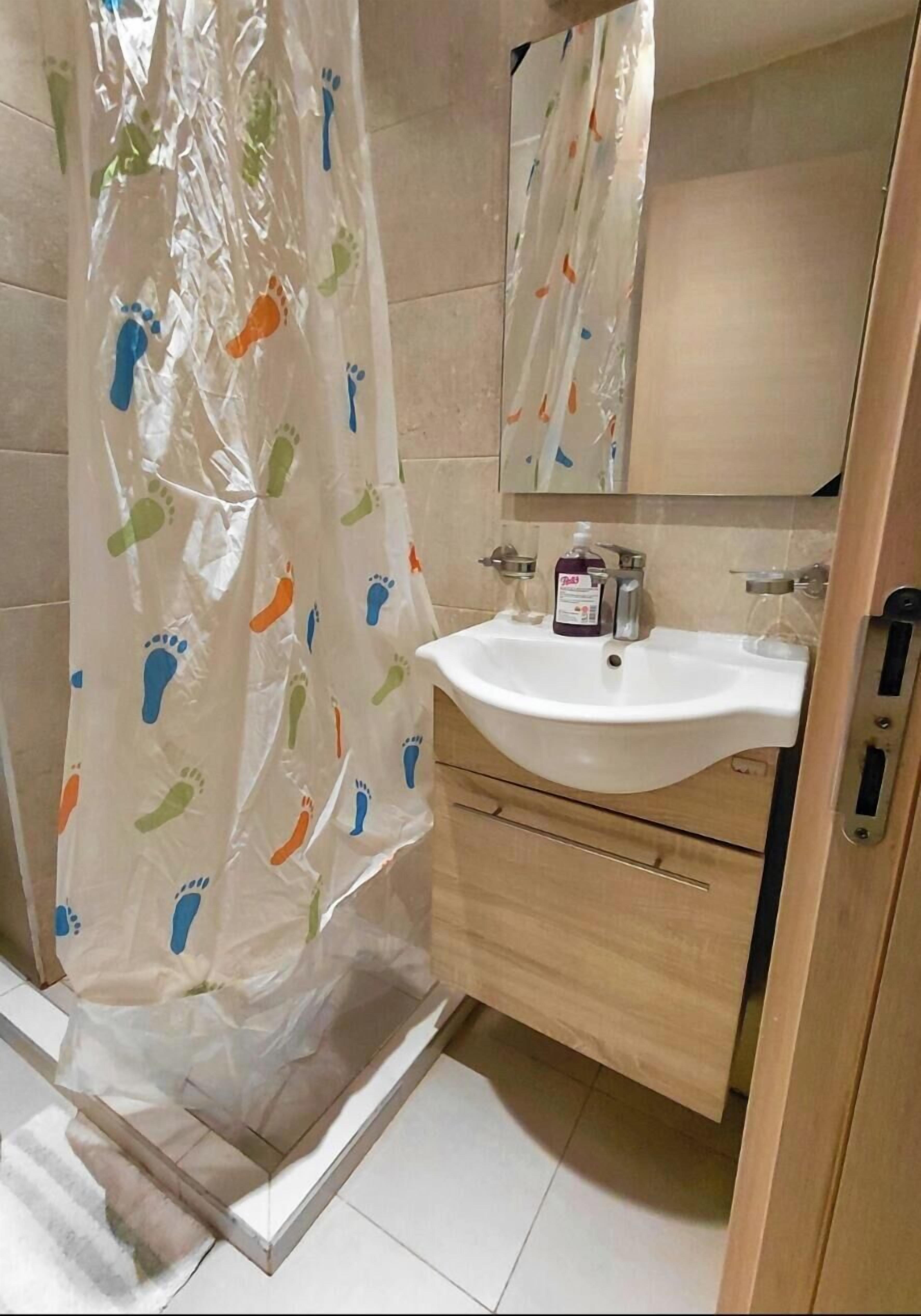 Towels, soap, toilet paper