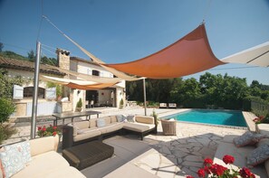 Pool - Stunning hilltop Opio villa exceptional views EV charging walk to Valbonne (Opio)