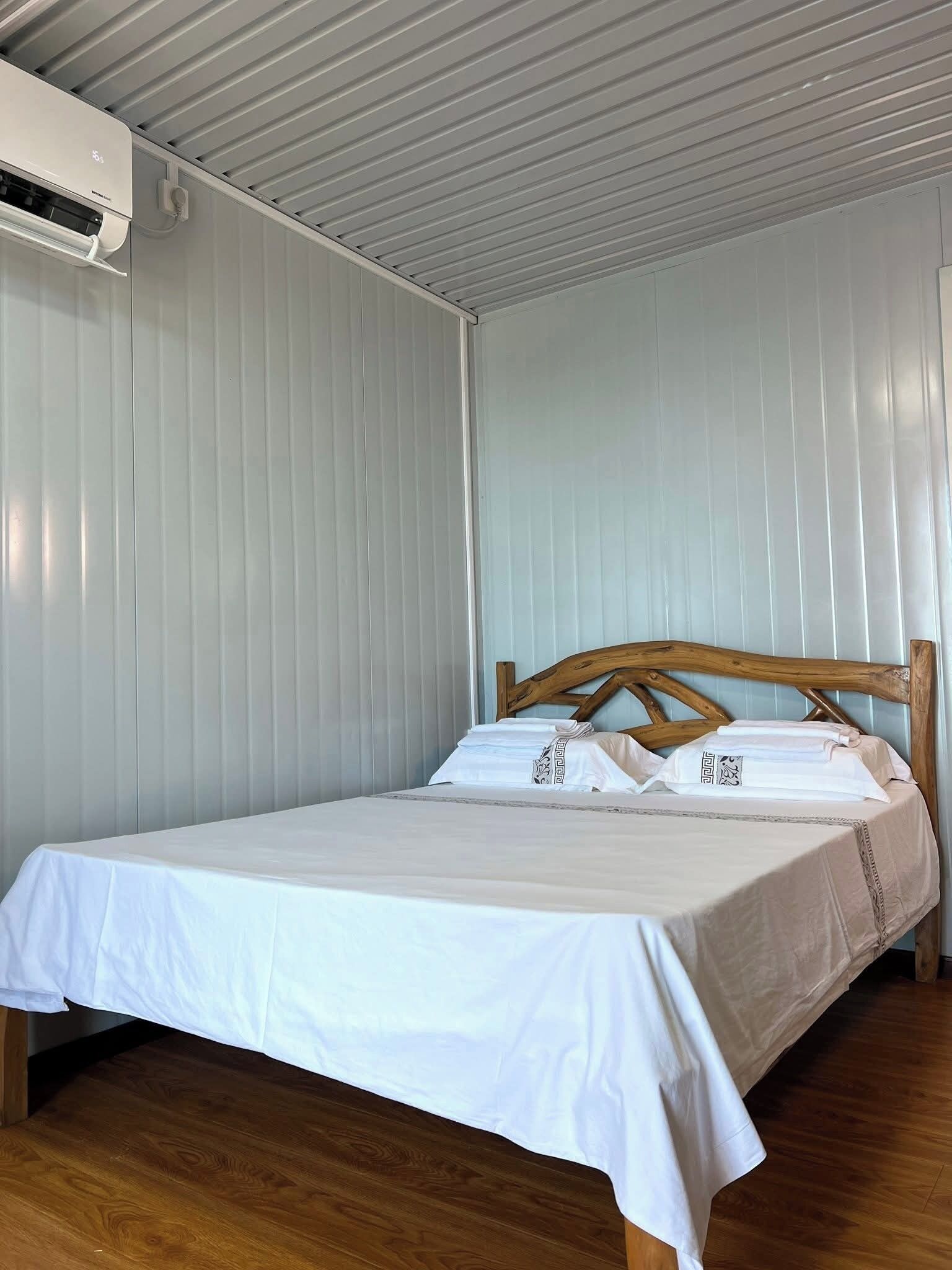 Comfort Double or Twin Room, Partial Ocean View | Desk, laptop workspace, free WiFi