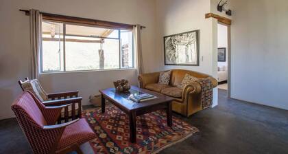 Tranquil Karoo Retreat