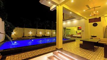 5 piscinas al aire libre