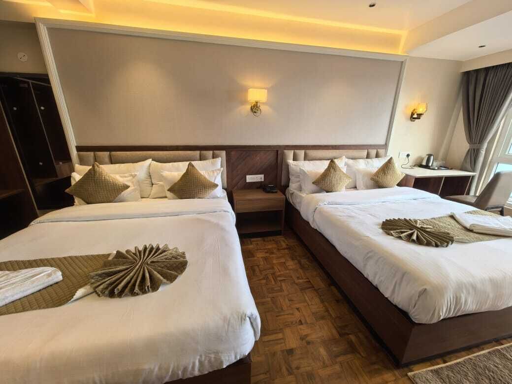 Deluxe Quadruple Room, Mountain View