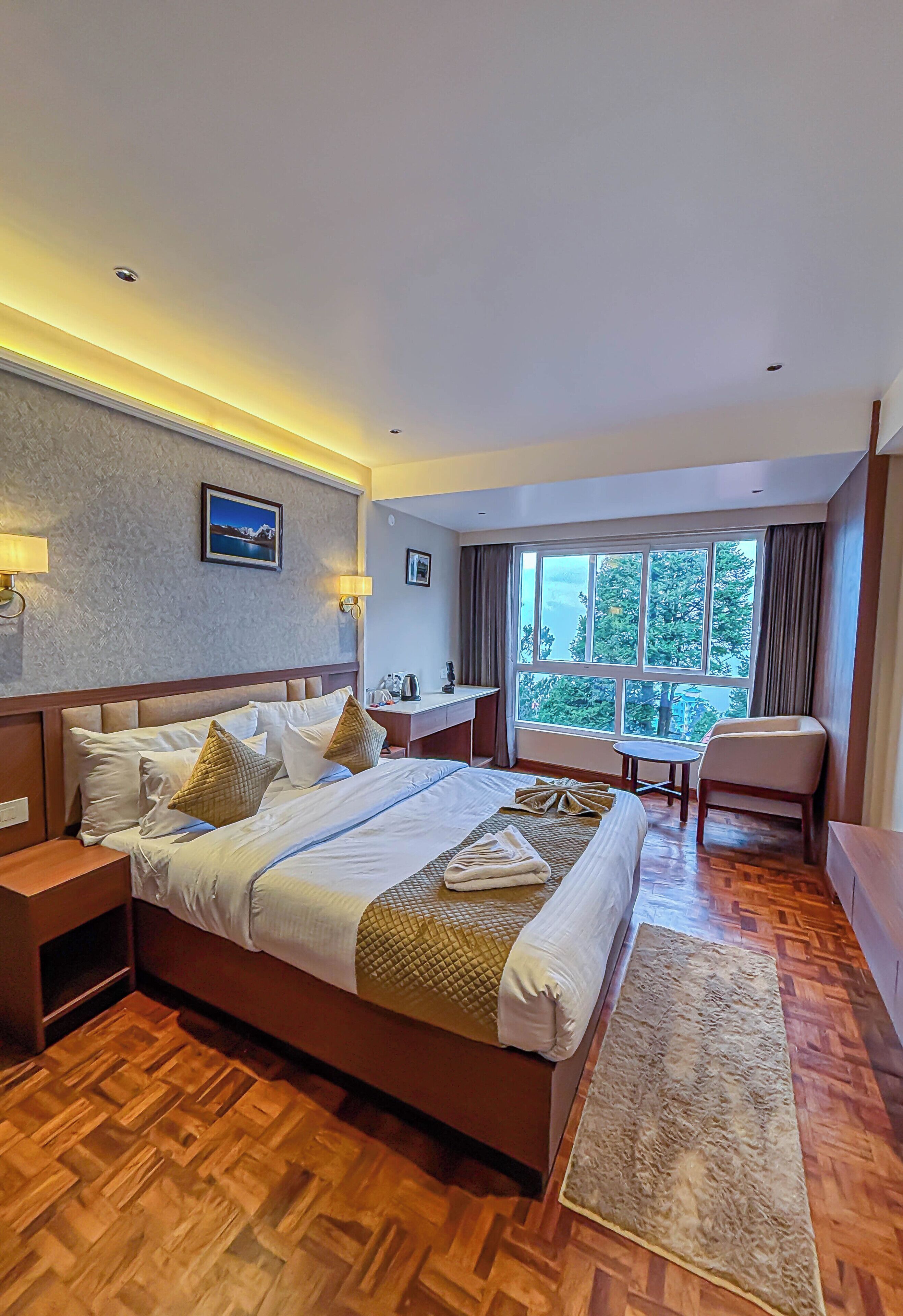 Deluxe Double or Twin Room, Non Smoking, Mountain View