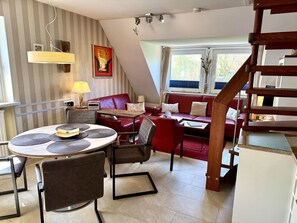 Dining - Sylter Deichwiesen - 4-room app. for 5 pers. with terrace, parking space, (Sylt)
