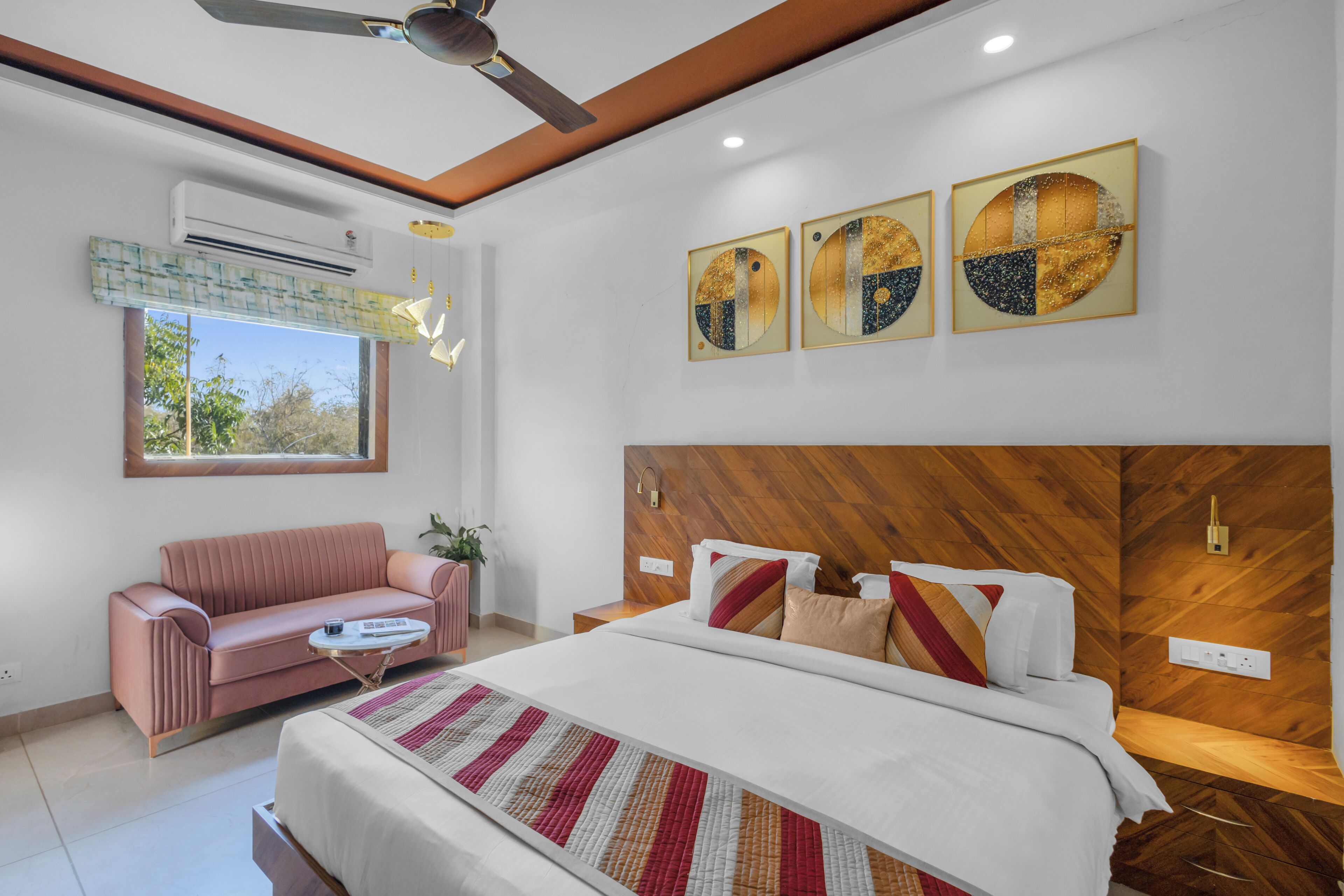 In-room safe, iron/ironing board, free WiFi