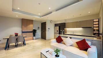 Basic-Apartment, Balkon, Stadtblick | Innenbereich
