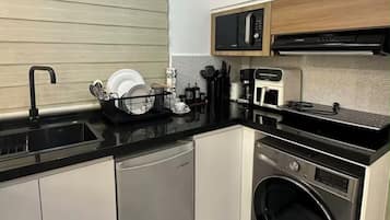 Family Condo | Private kitchen | Electric kettle