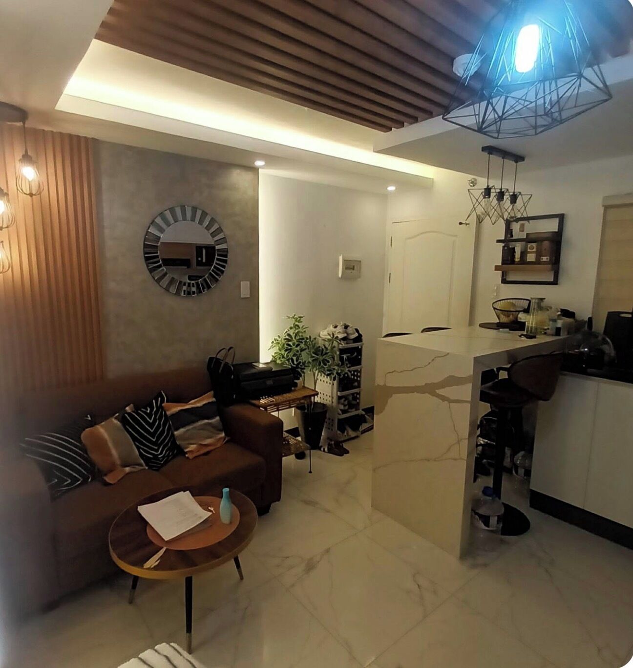 Family Condo | Bahagian dalam