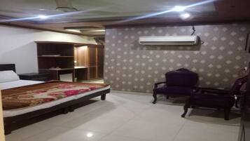 Triple Room | Free WiFi