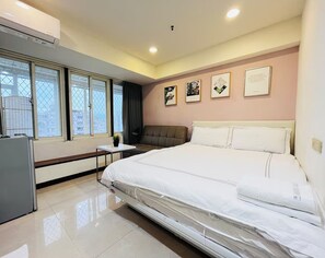 Iron/ironing board - STAG Haven (Taipei)