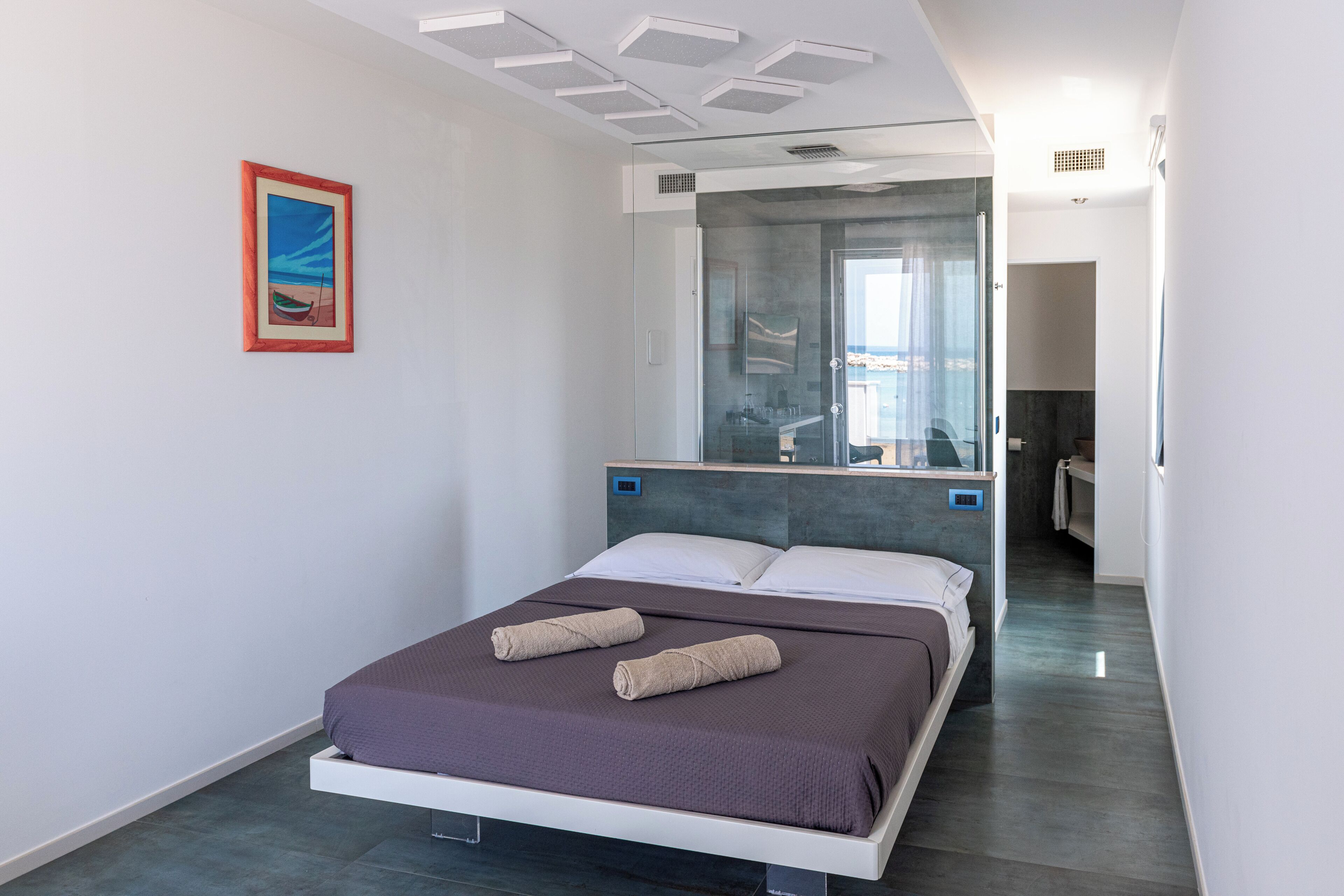 Superior-Doppelzimmer, Meerblick | Italienische Bettbezüge von Frette, hochwertige Bettwaren