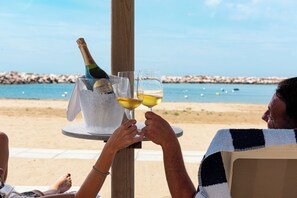 Luxury Double Room, Sea View | Frette Italian sheets, premium bedding, memory-foam beds - Marina Boutique Hotel (Peschici)