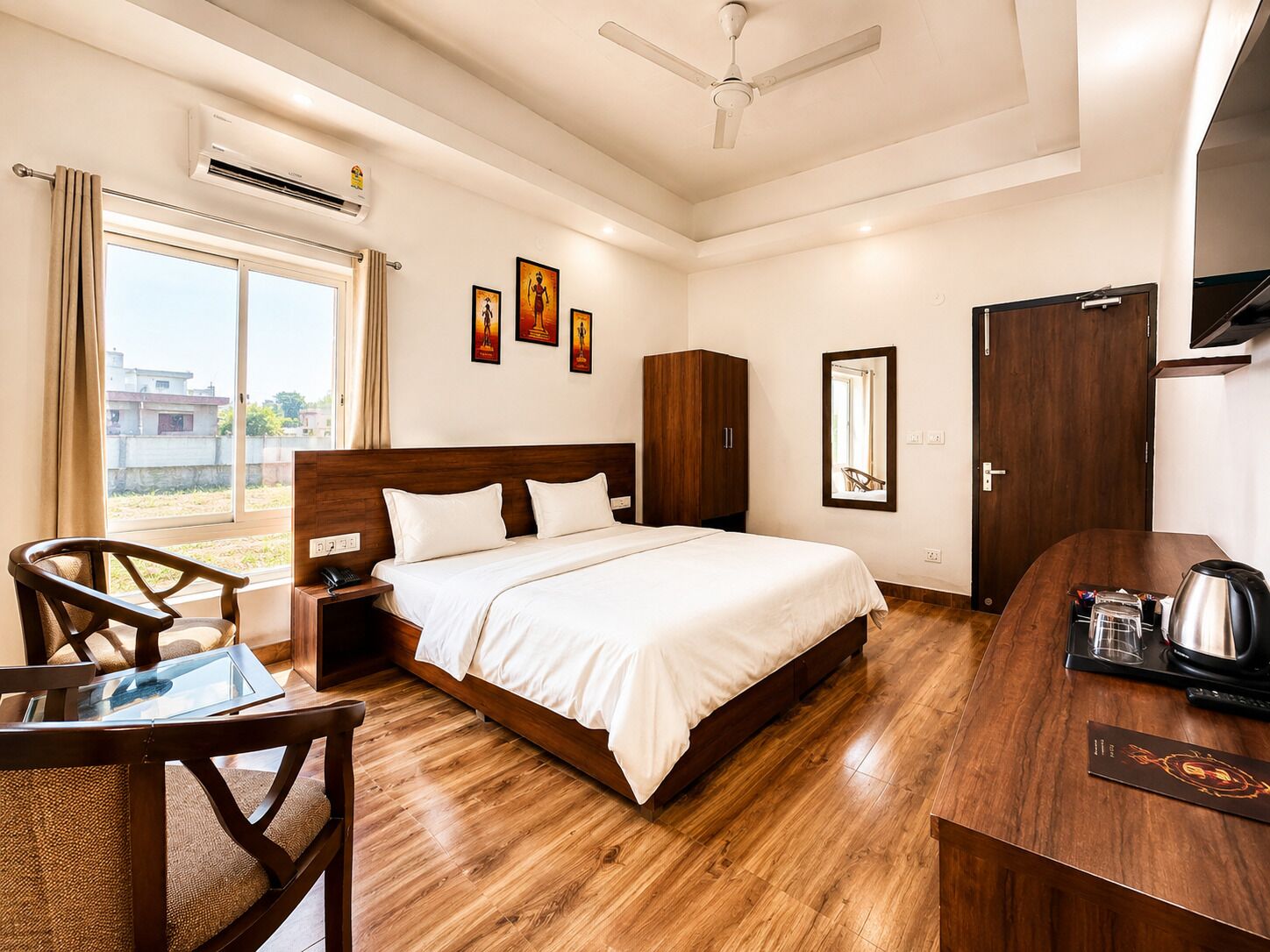 Deluxe Room | Premium bedding, bed sheets