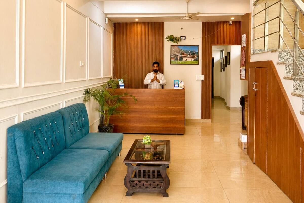 Family Room | Lobby