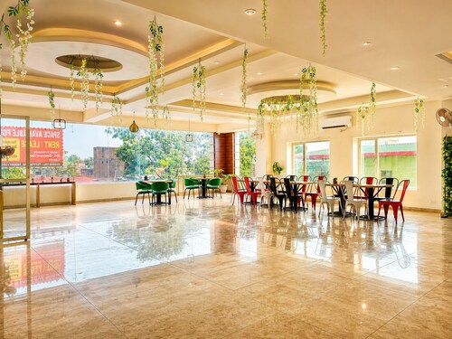 Hotel Four Seasons R