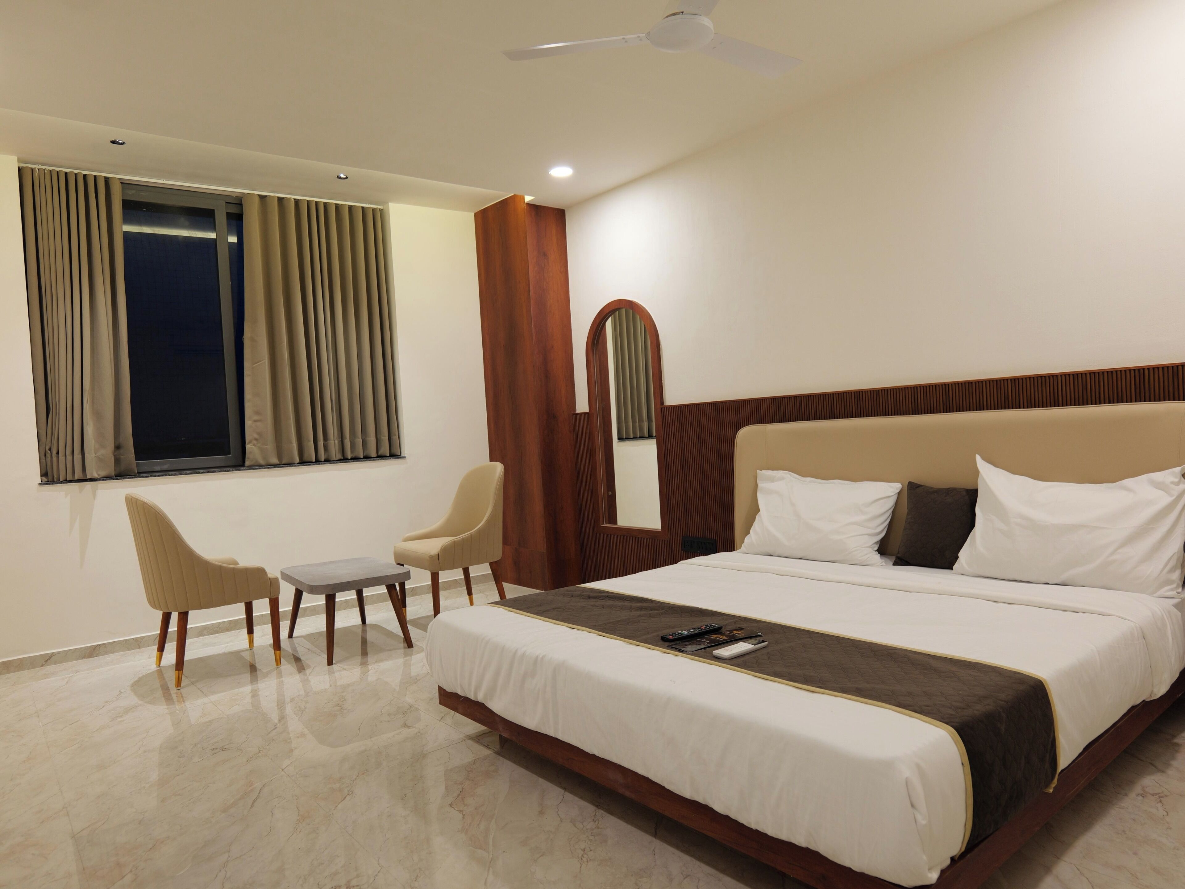 Deluxe Room, City View | Free WiFi