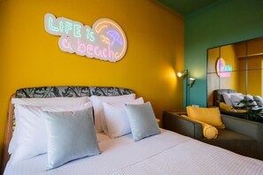 Monolocale Design, vista giardino | Ferro/asse da stiro, Wi-Fi gratuito