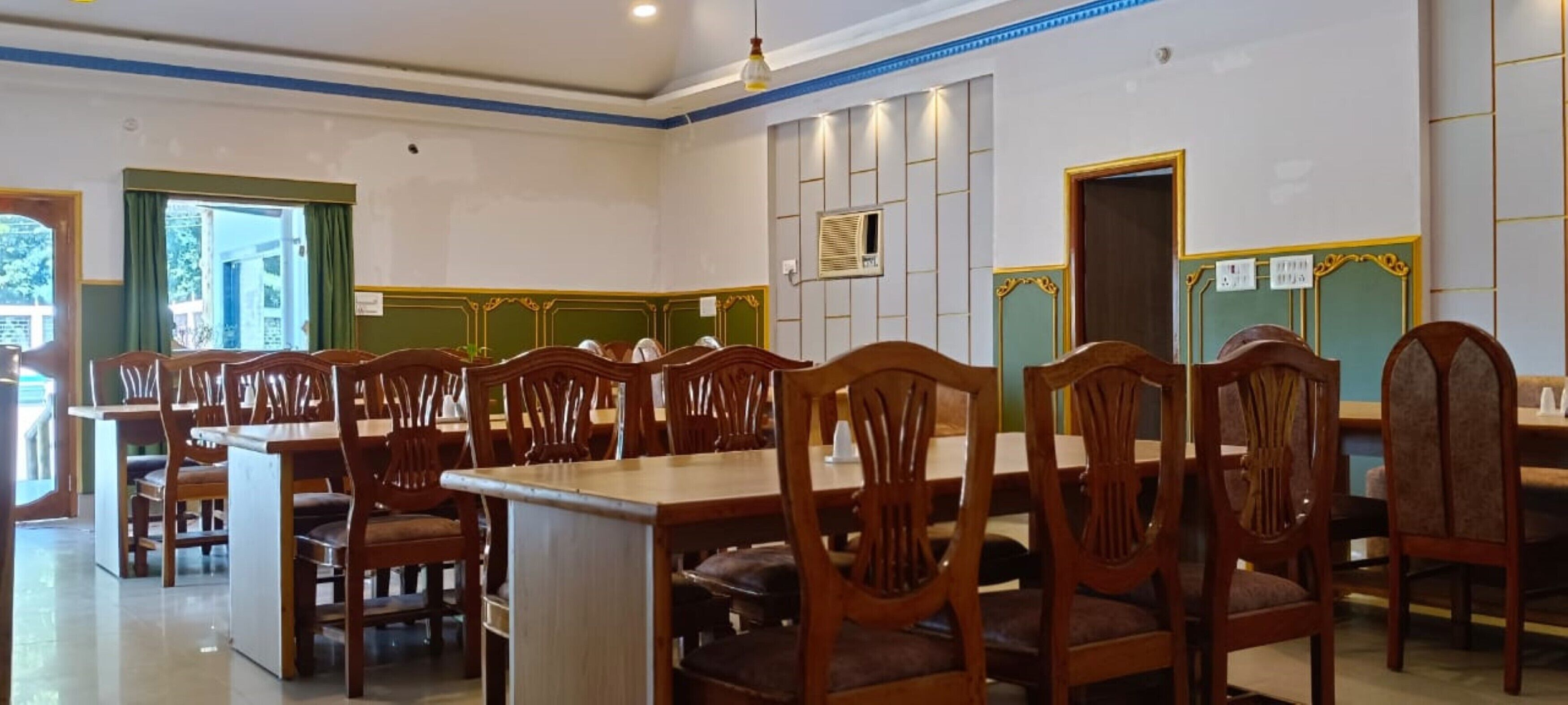 تناول الطعام
