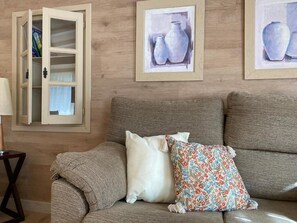 Comfort Apartment, Garden View | Living area - apartamentos calm and nature (Cabezón de Liébana)