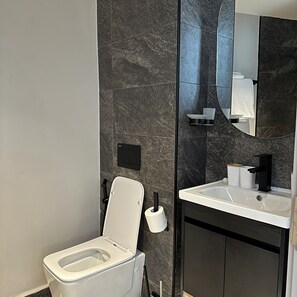 Bathroom - Altura Ruftahomes  (Nairobi)