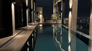 Outdoor pool, sun loungers