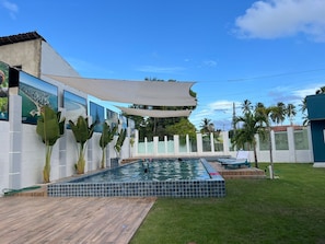Udendørs pool, opvarmet pool