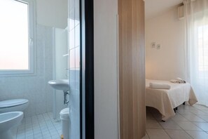 Bathroom - Hotel John (Rivazzurra)
