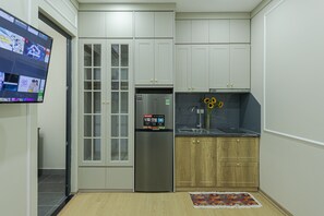 Studio Deluxe | Bếp riêng | Tủ lạnh 