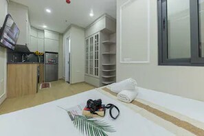 Apartamento | Escritorio, tabla de planchar con plancha, wifi gratis y ropa de cama