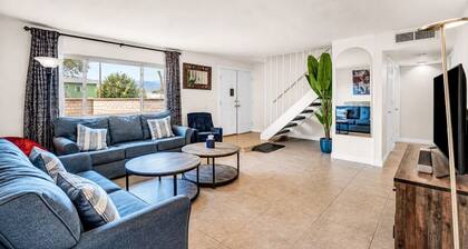 7BR Vegas Oasis • Big Pool • Games • Near Strip