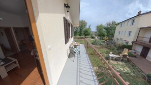 Outdoor dining - Peaceful apartment near Umag (Murine)