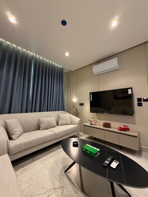 Living room - 204 Tara-jre 2bedroom at Jabal Al Lweibdeh (Amman)