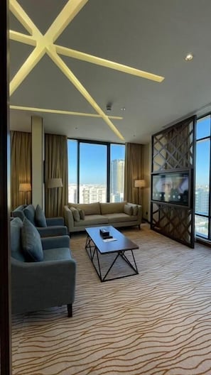 Living area - RIO OLAYA HOTEL  (Riyadh)
