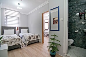 Family Room | Free WiFi