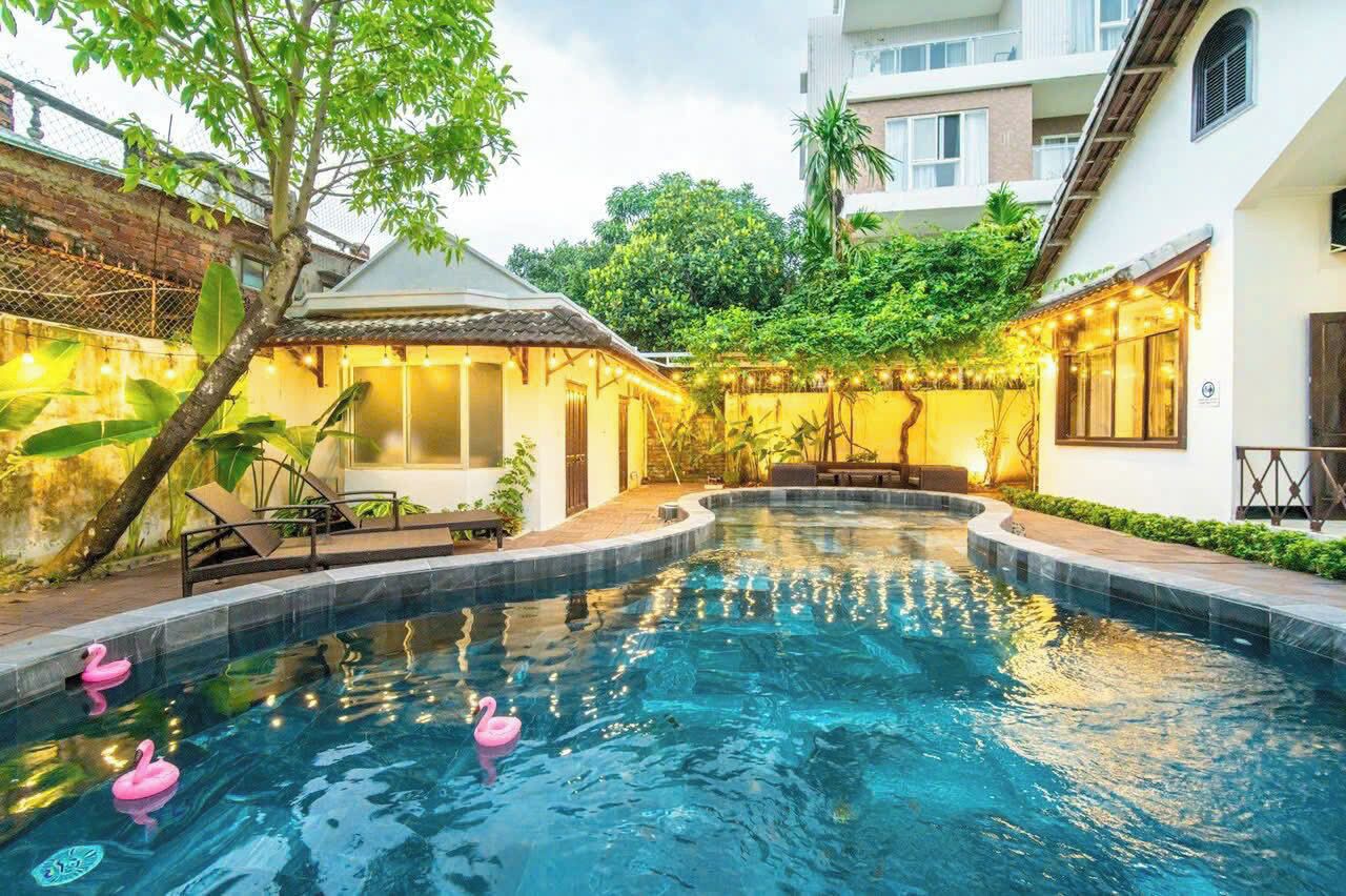 Outdoor pool