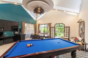 Games room - Hometown Seapearl 6 BRS Villa Da Nang (Ngu Hanh Sơn)
