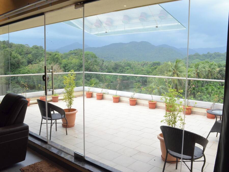 Luxury-Penthouse, Balkon, Bergblick | Blick vom Balkon