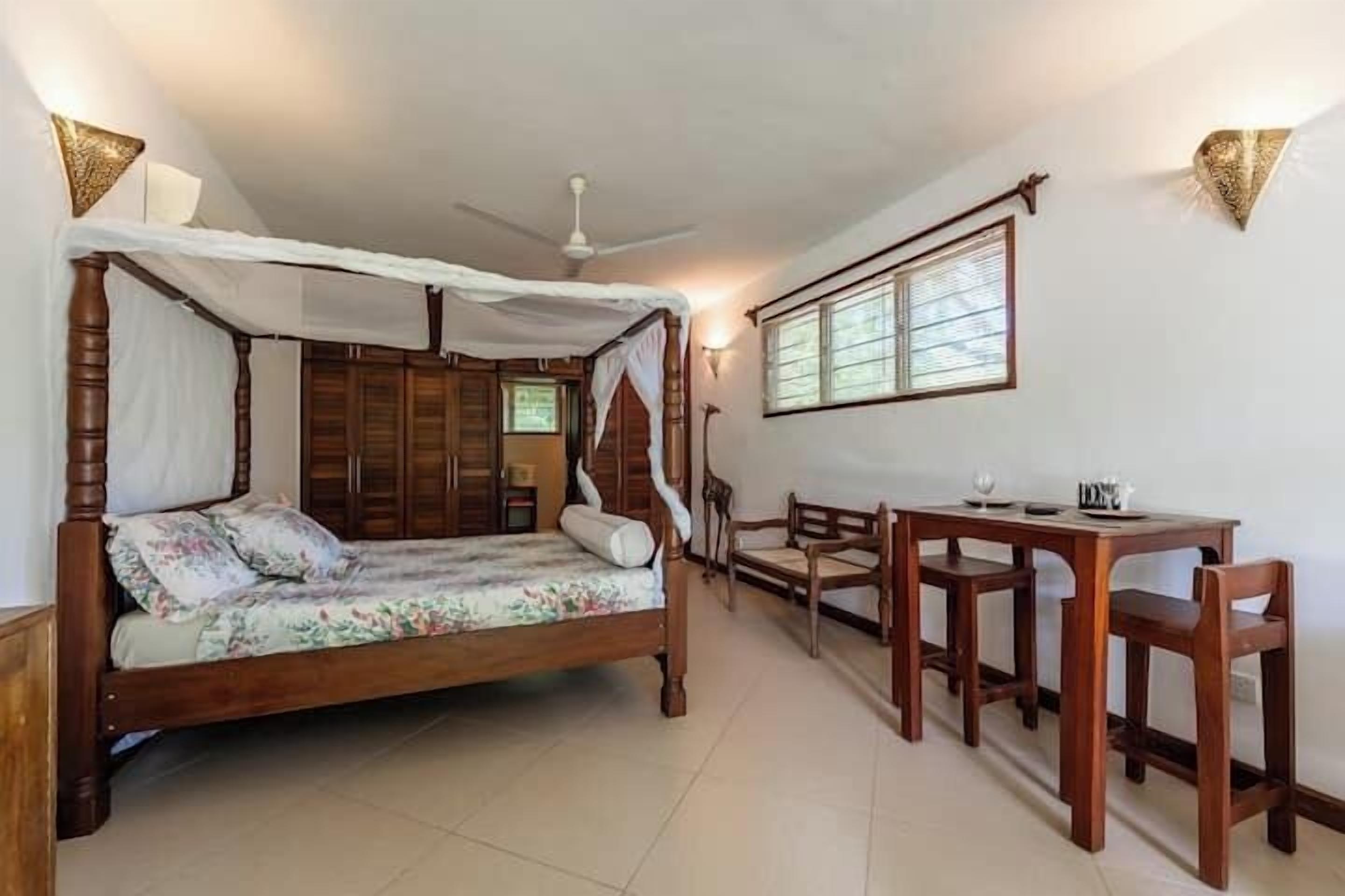 Apartamento clásico | Decoración individual, mobiliario individual, wifi gratis
